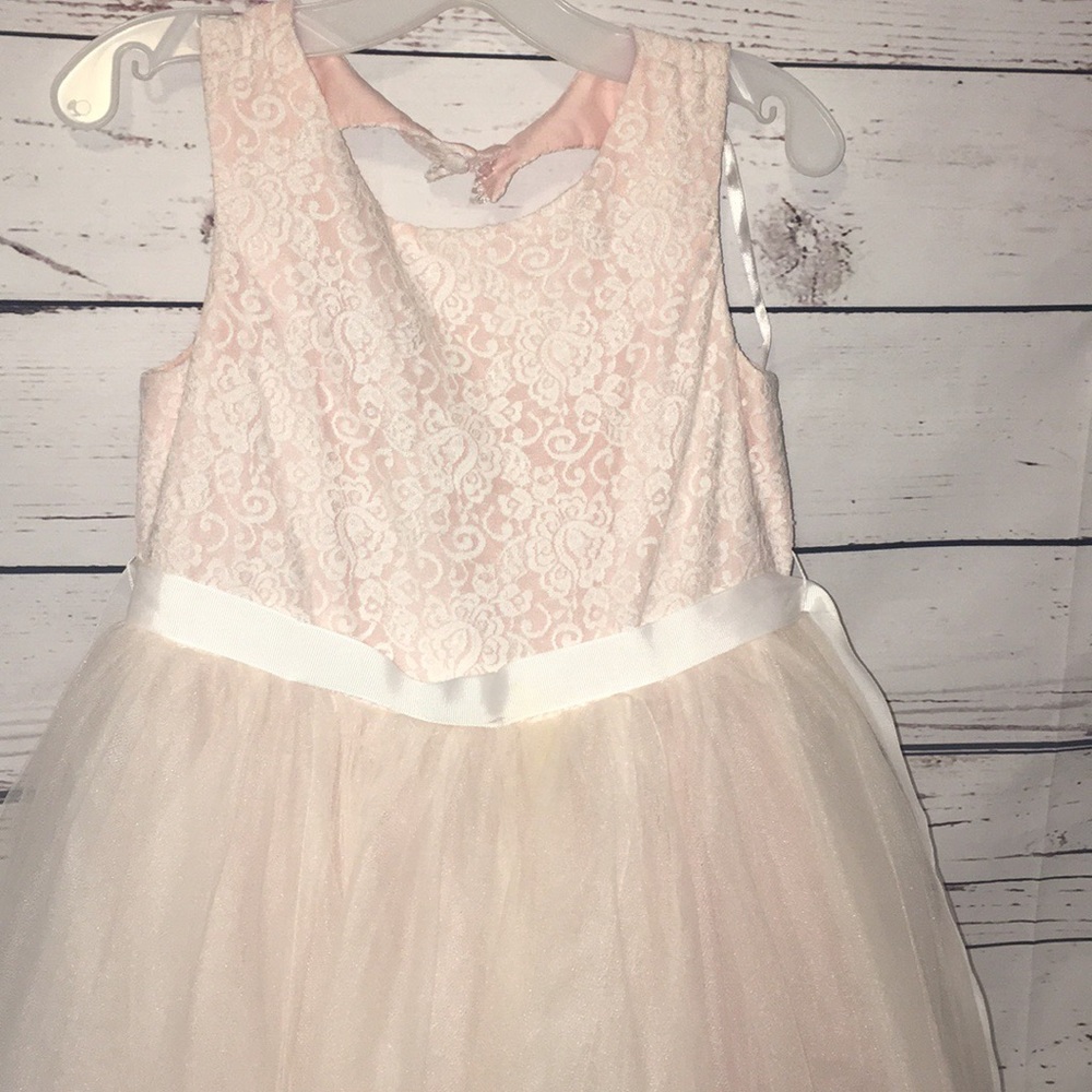David’s bridal flower girl dress - Picture 8 of 8